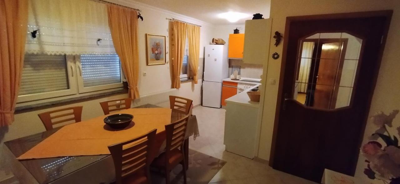 Horvat -